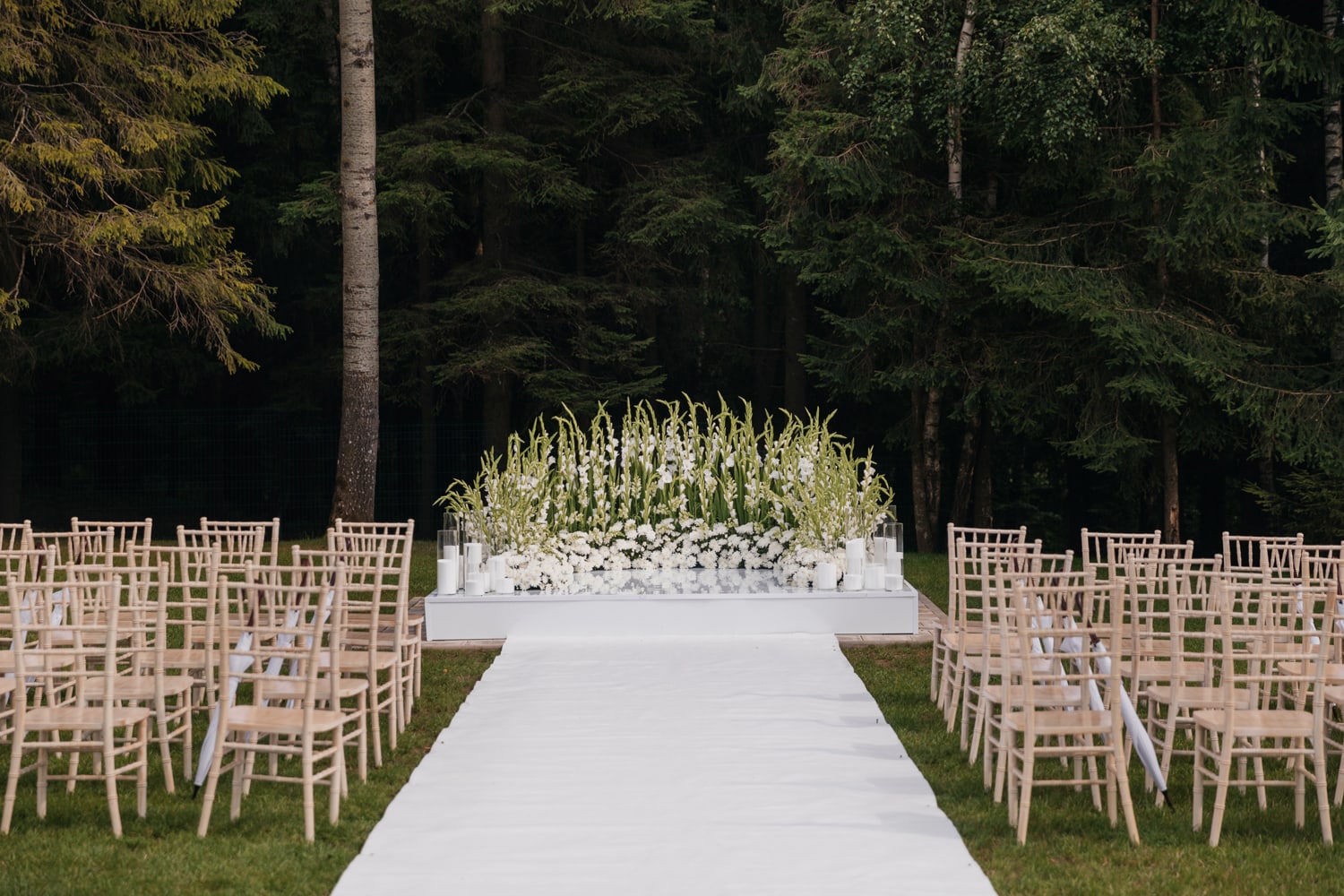 Hudson Valley Wedding Ceremony setting